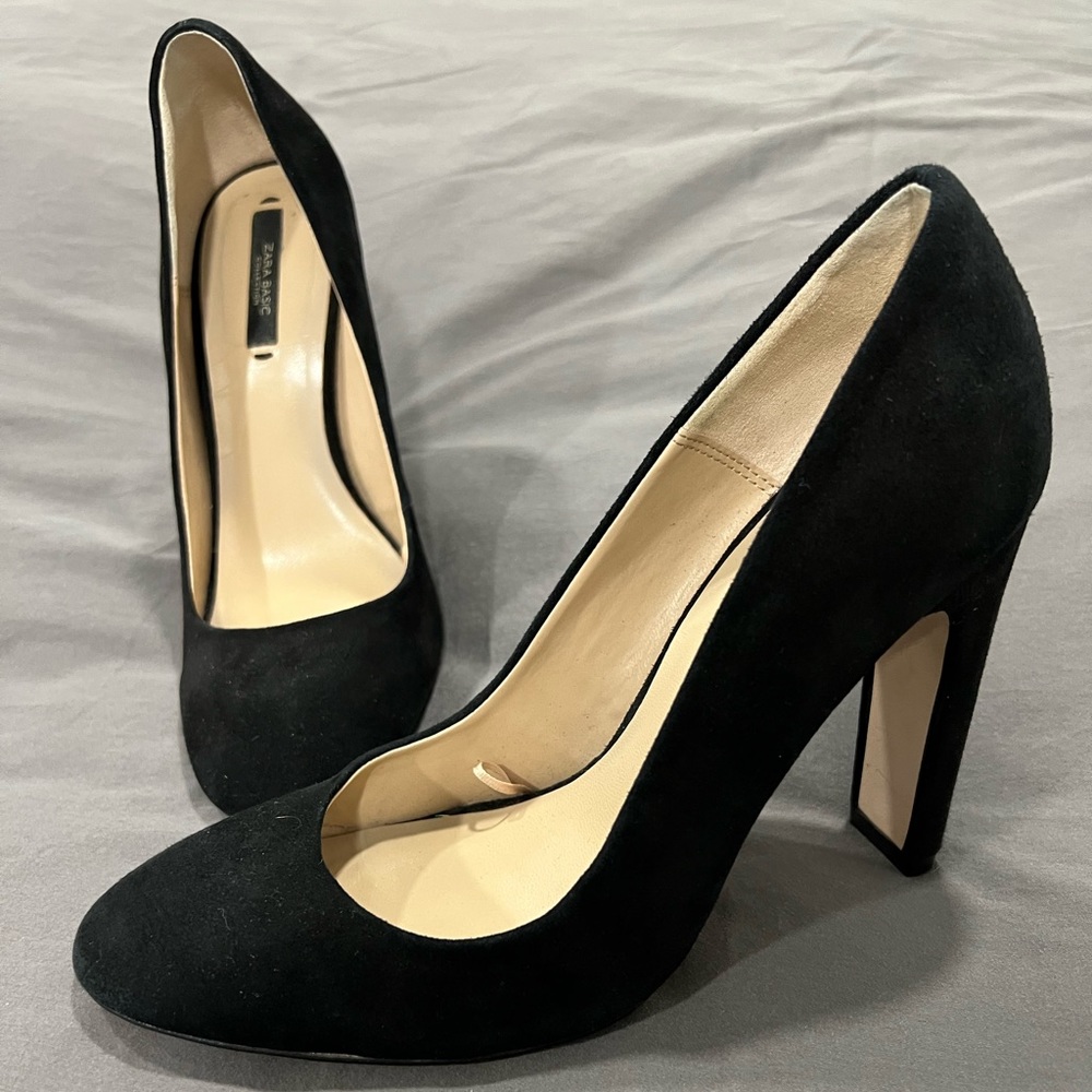 Zara black suede pumps